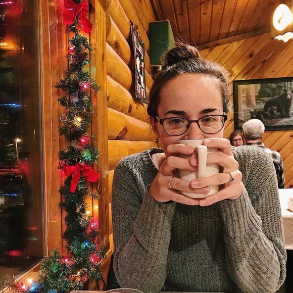 Meet your Posher, E. - Picture 1 of 2